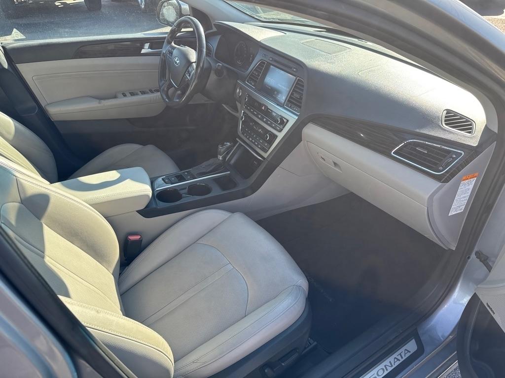 Hyundai Sonata Hybrid Limited 2016