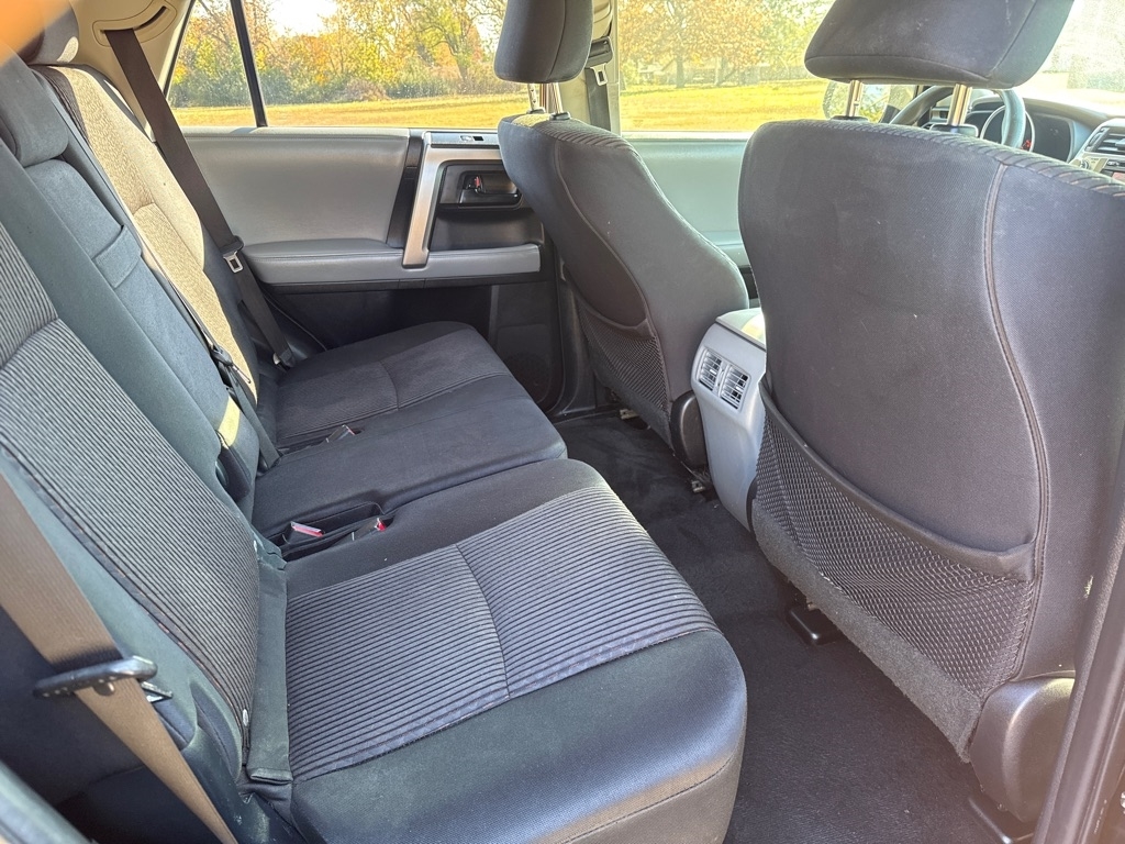 Toyota 4Runner SR5 2WD 2013