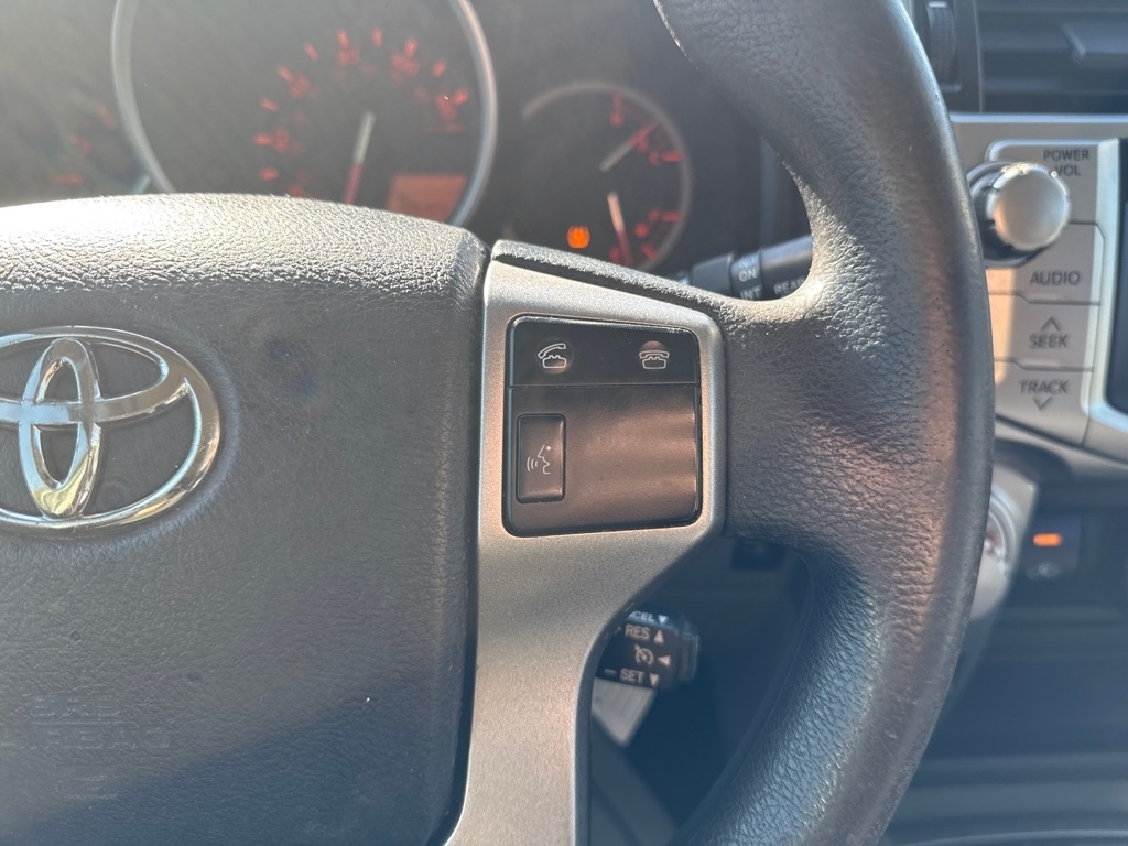 Toyota 4Runner SR5 2WD 2013