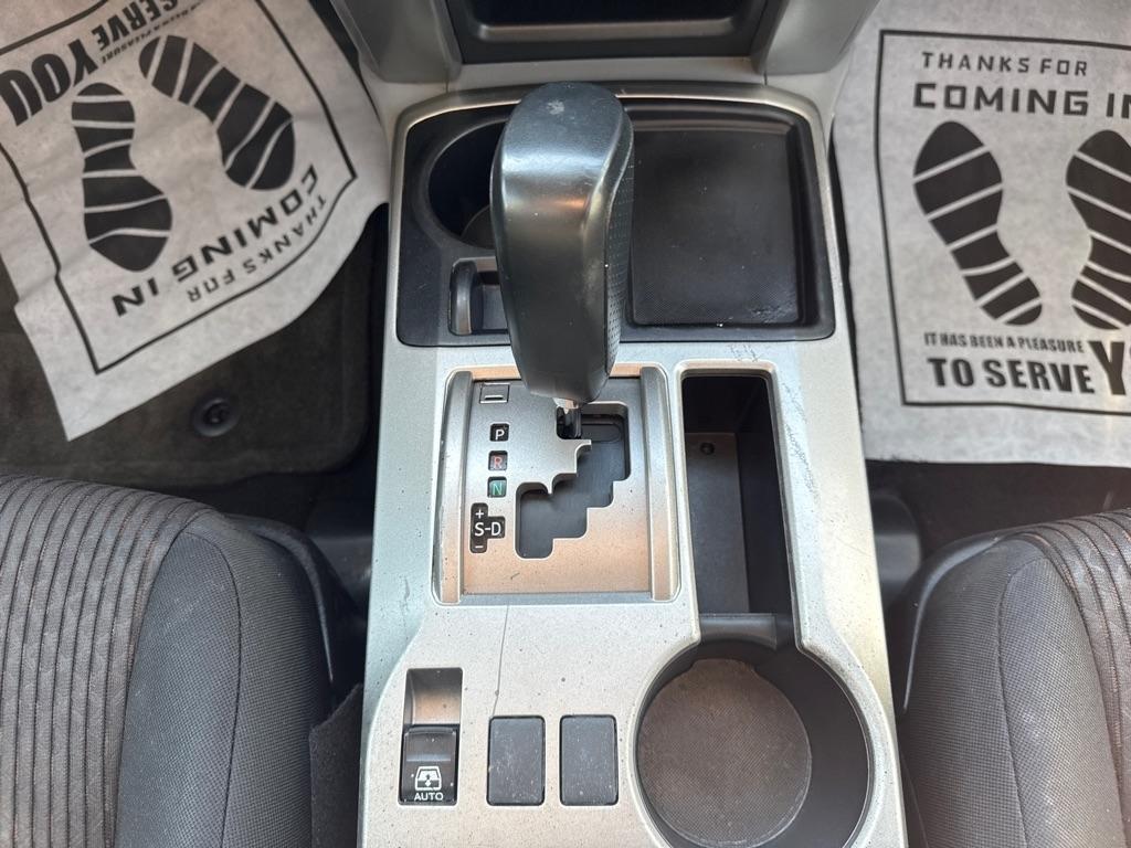 Toyota 4Runner SR5 2WD 2013