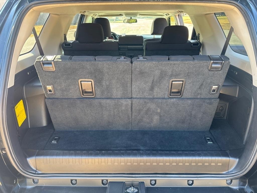 Toyota 4Runner SR5 2WD 2013