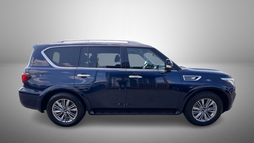 Infiniti QX80 LUXE 4WD 2021