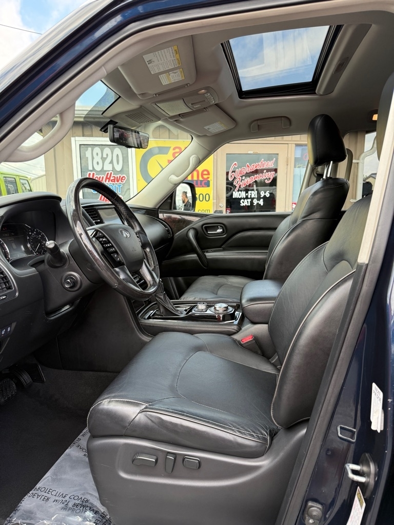 Infiniti QX80 LUXE 4WD 2021