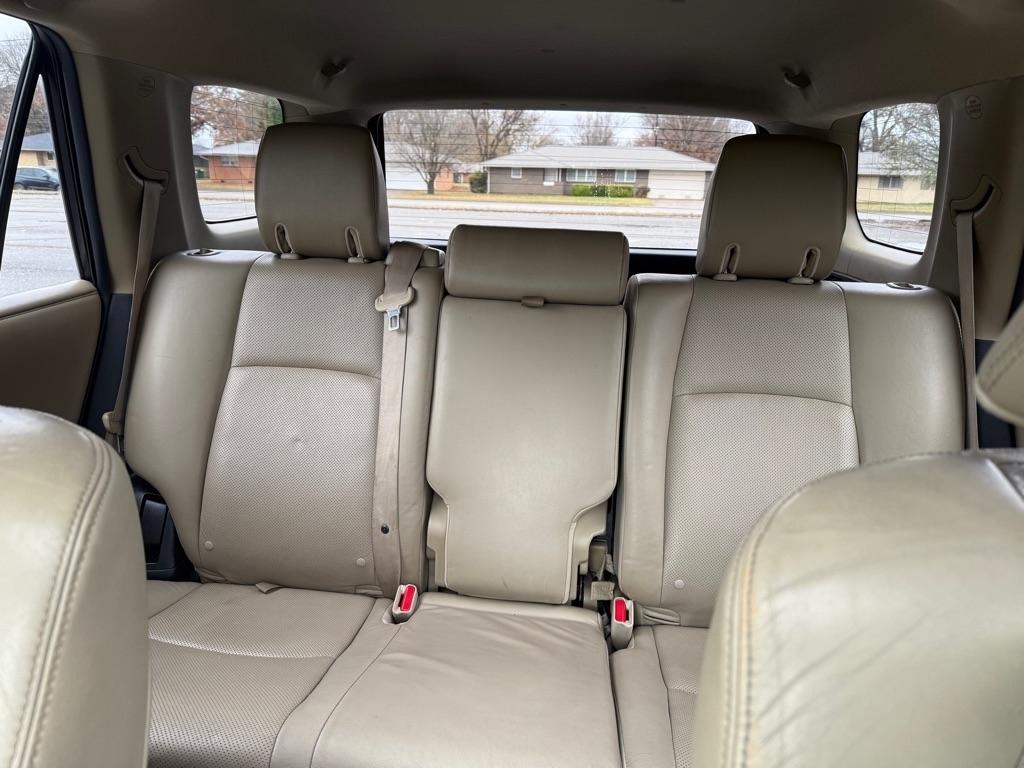 Toyota 4Runner SR5 2WD 2016