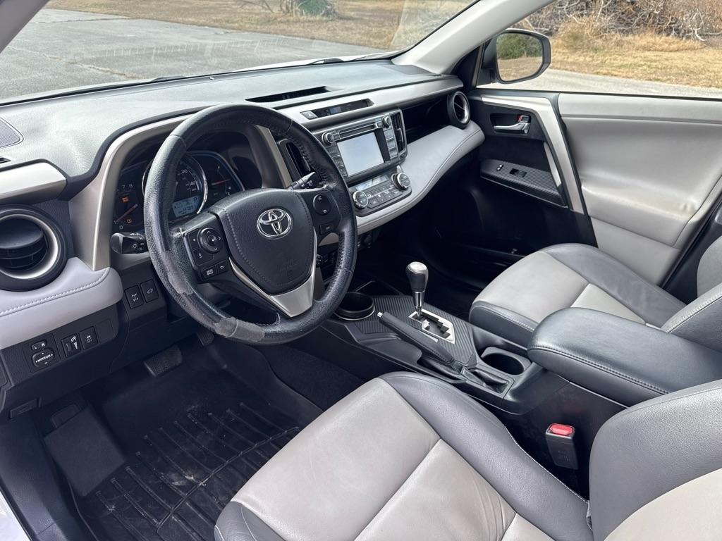 Toyota RAV4 Limited AWD 2013