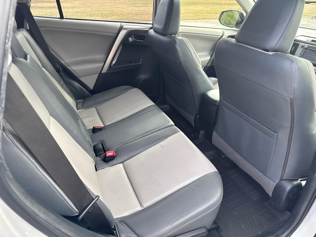 Toyota RAV4 Limited AWD 2013