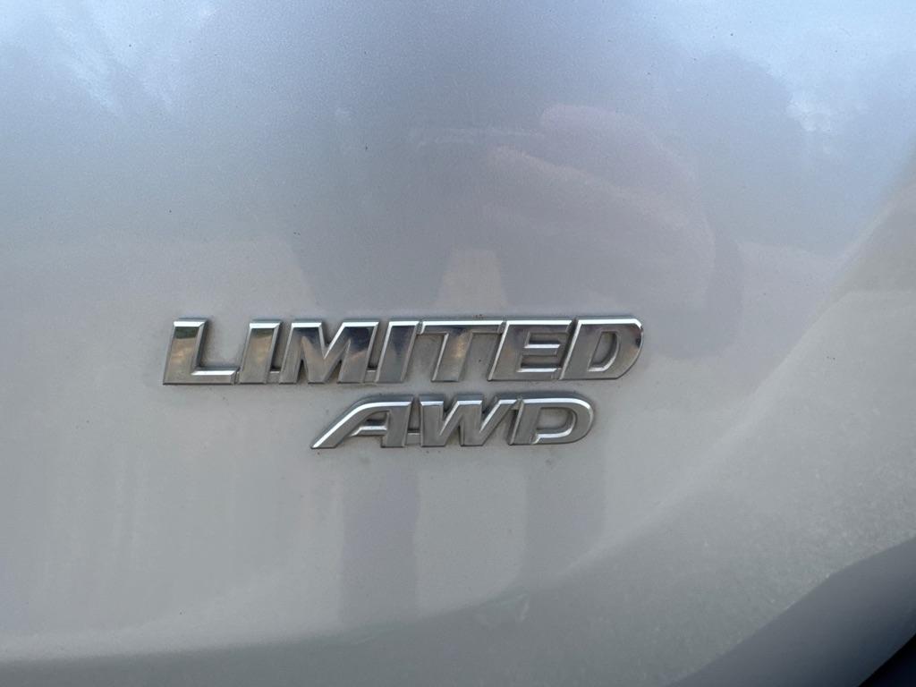 Toyota RAV4 Limited AWD 2013