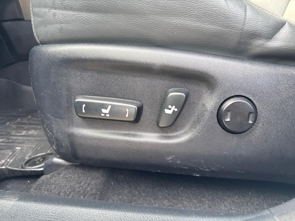 Toyota RAV4 Limited AWD 2013