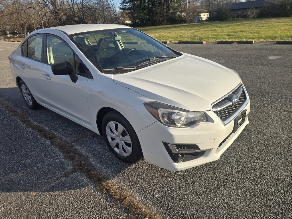 Subaru Impreza Sedan 2.0i PZEV CVT 4-Door 2015