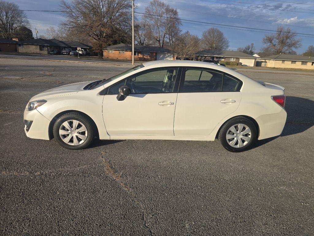 Subaru Impreza Sedan 2.0i PZEV CVT 4-Door 2015