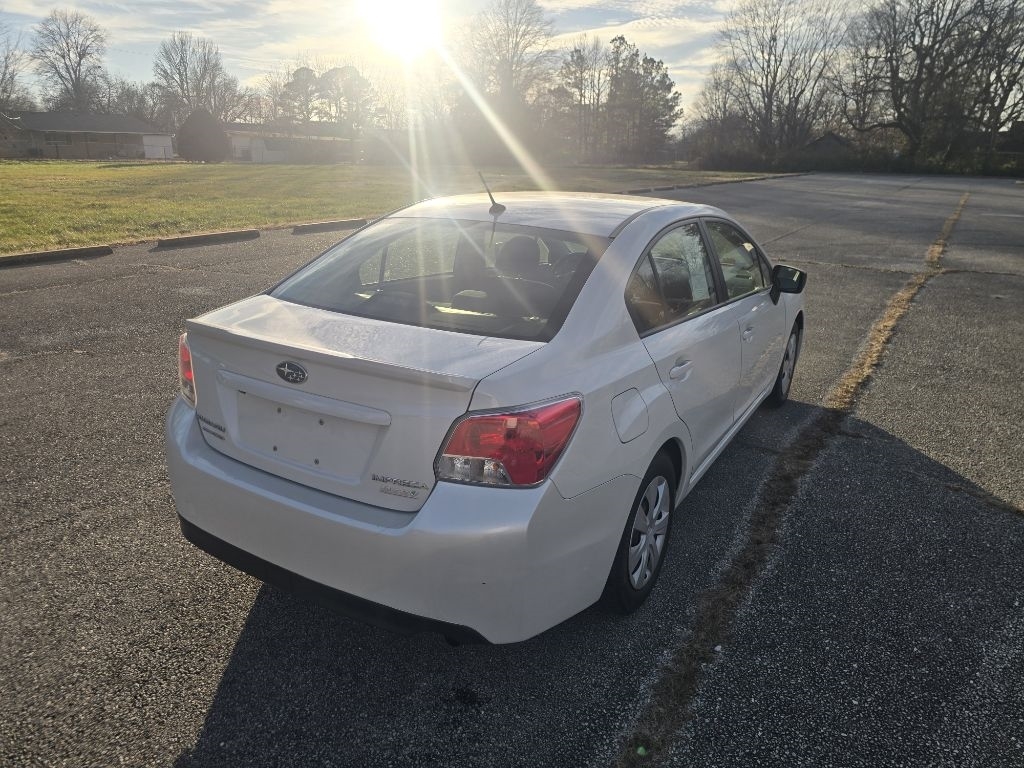 Subaru Impreza Sedan 2.0i PZEV CVT 4-Door 2015