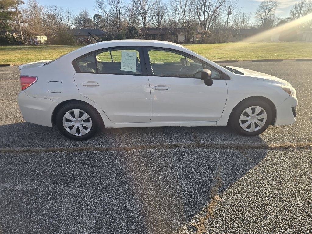 Subaru Impreza Sedan 2.0i PZEV CVT 4-Door 2015