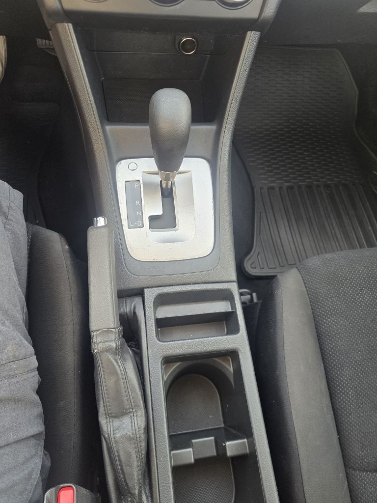 Subaru Impreza Sedan 2.0i PZEV CVT 4-Door 2015