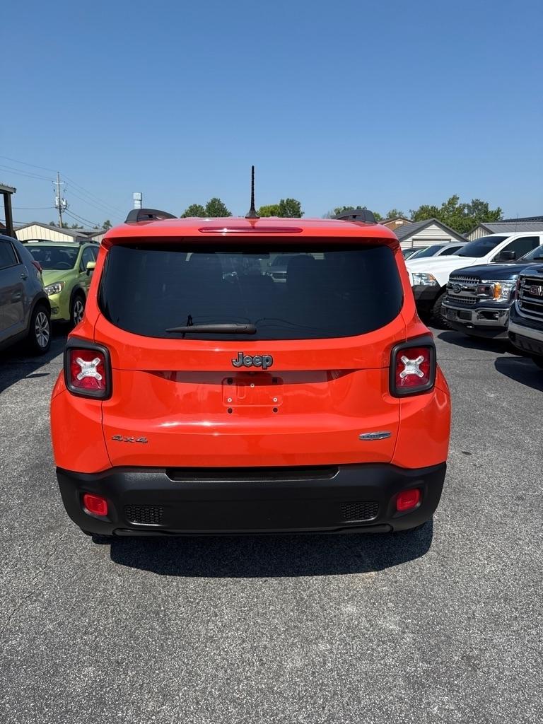 Jeep Renegade Latitude 4WD 2016
