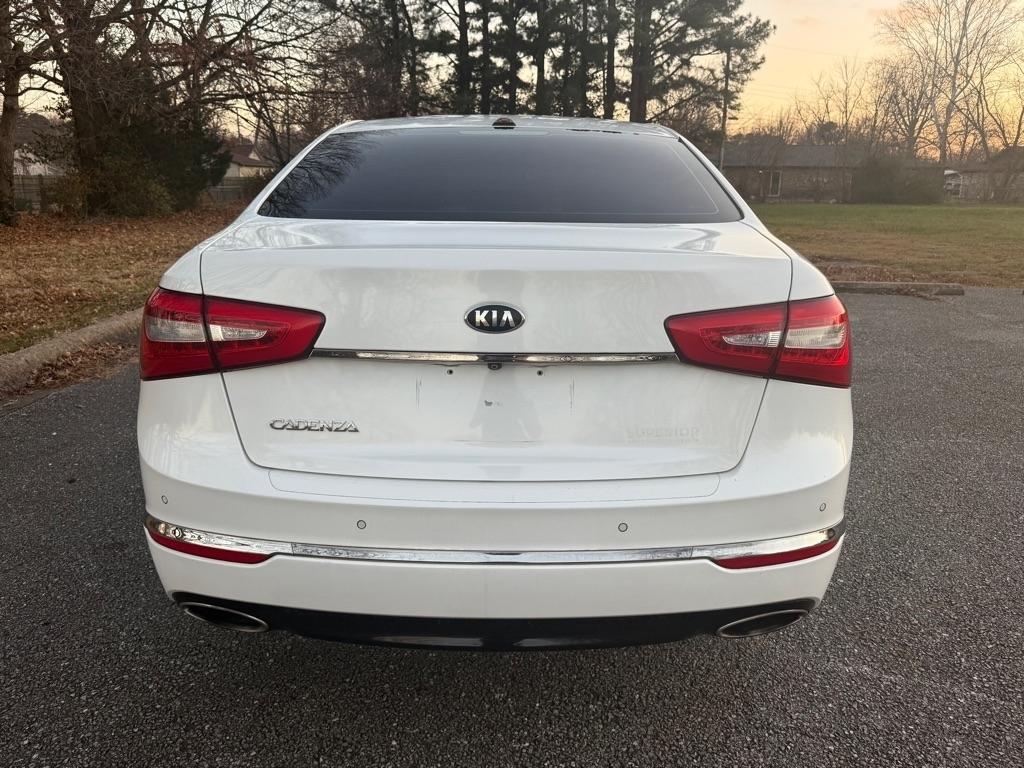 Kia Cadenza Premium 2015