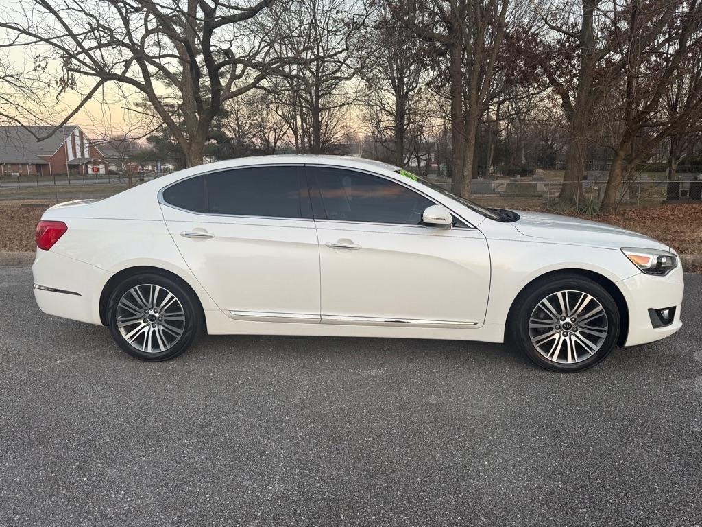 Kia Cadenza Premium 2015