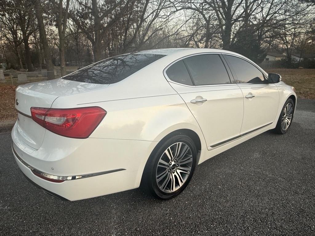 Kia Cadenza Premium 2015