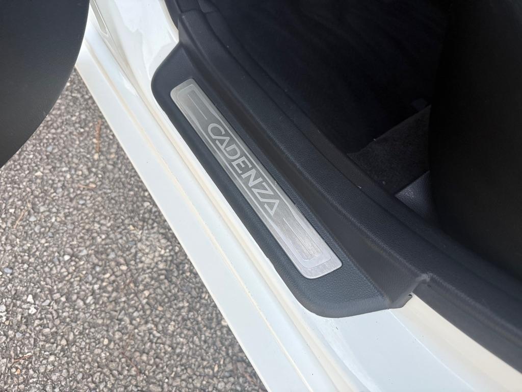 Kia Cadenza Premium 2015