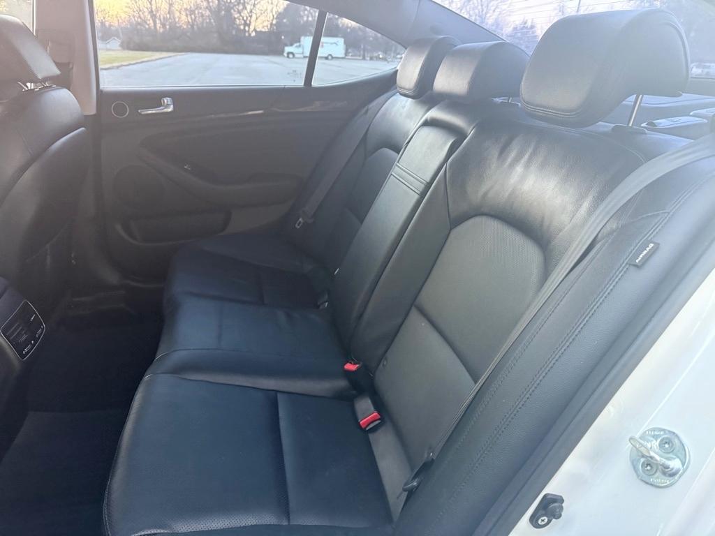 Kia Cadenza Premium 2015