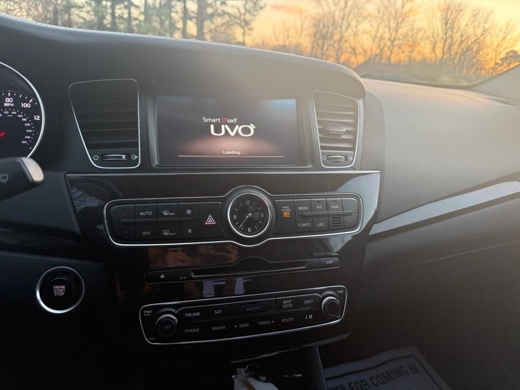 Kia Cadenza Premium 2015