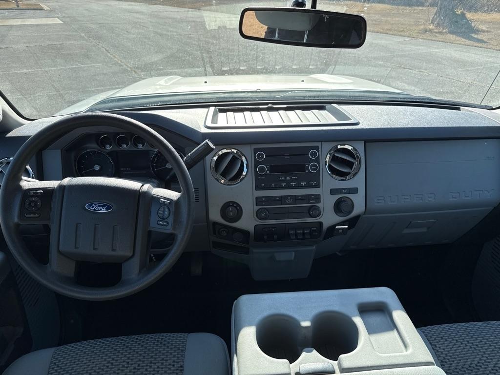 Ford Super Duty F-250 SRW Lariat Crew Cab 4WD 2016