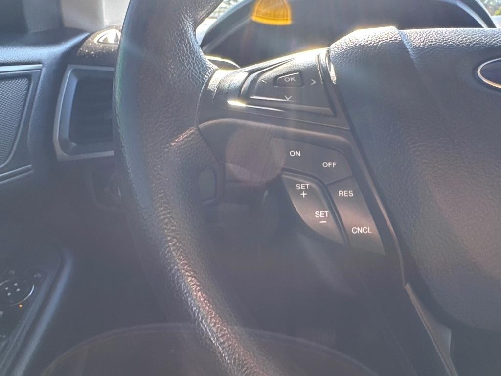 Ford Edge SE FWD 2017