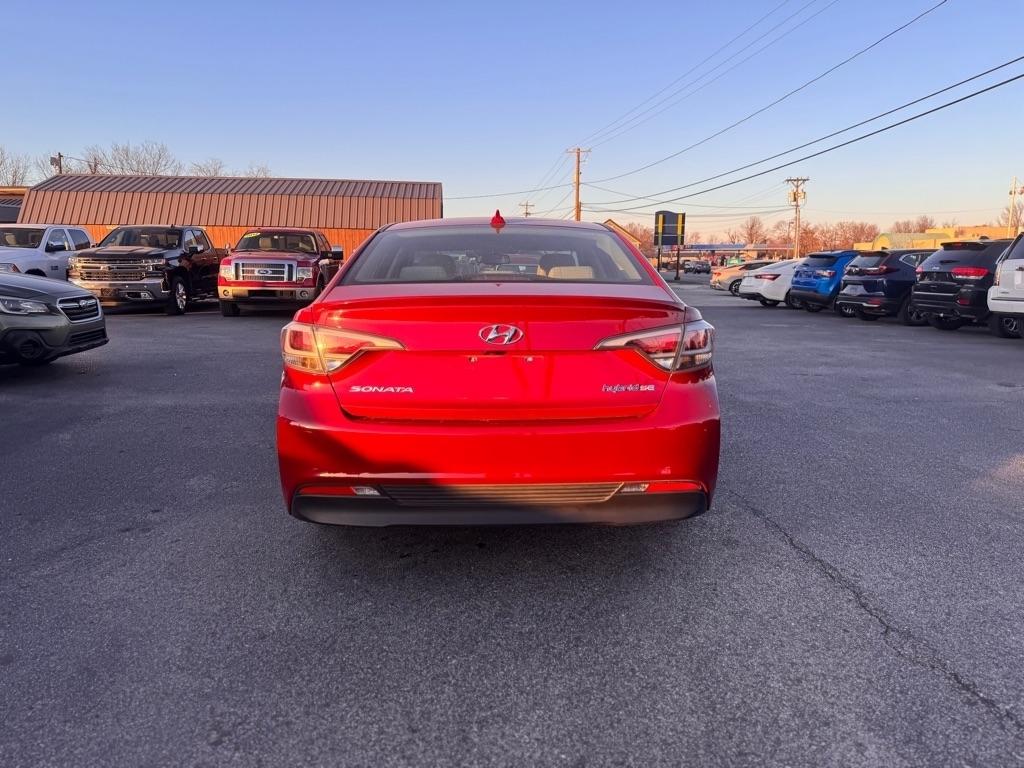 Hyundai Sonata Hybrid Base 2016