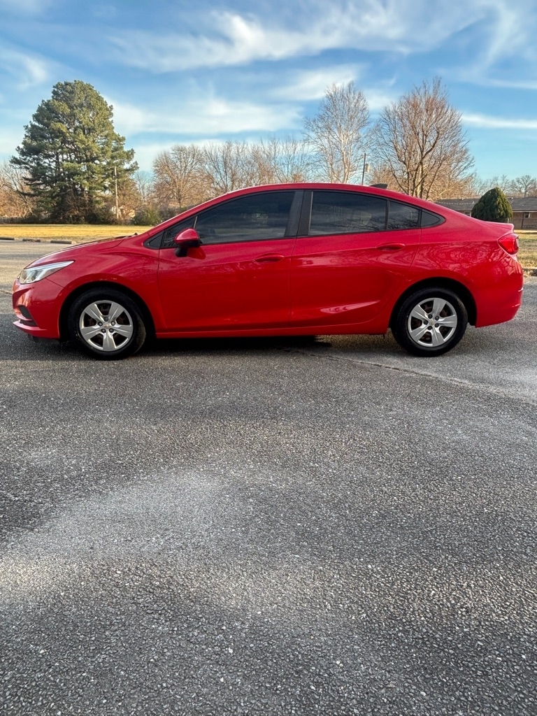 Chevrolet Cruze LS Auto 2017