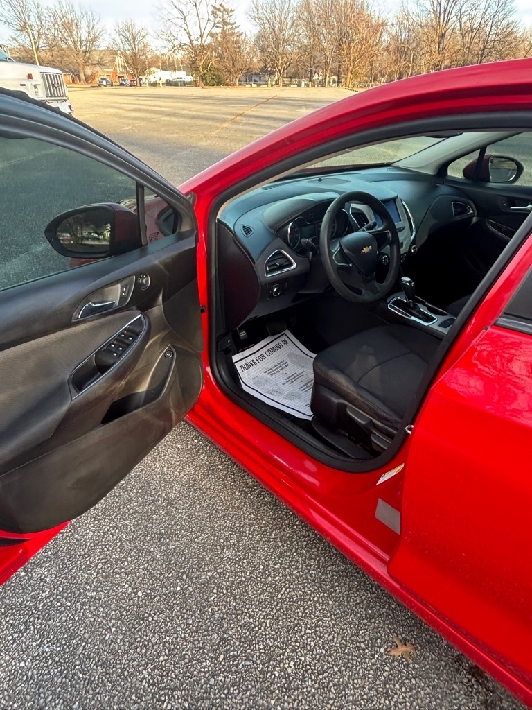 Chevrolet Cruze LS Auto 2017