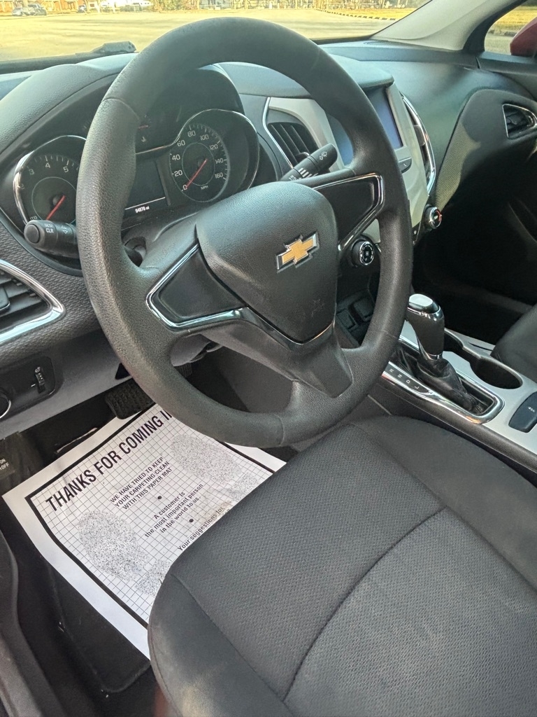 Chevrolet Cruze LS Auto 2017