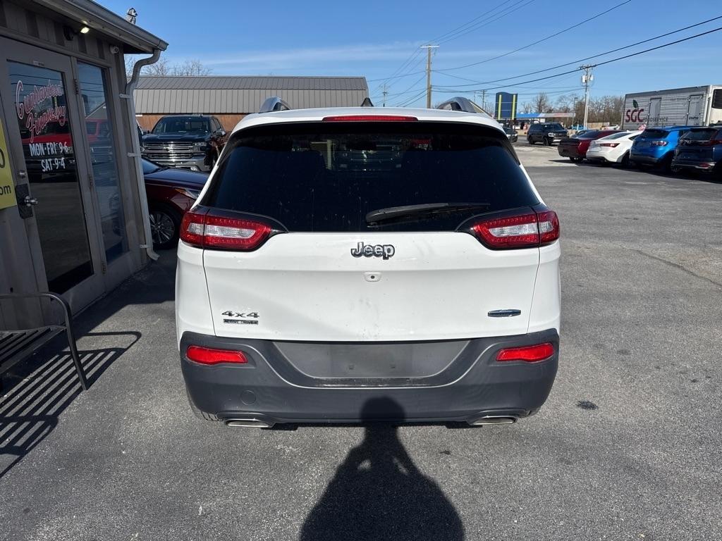 Jeep Cherokee Latitude 4WD 2017