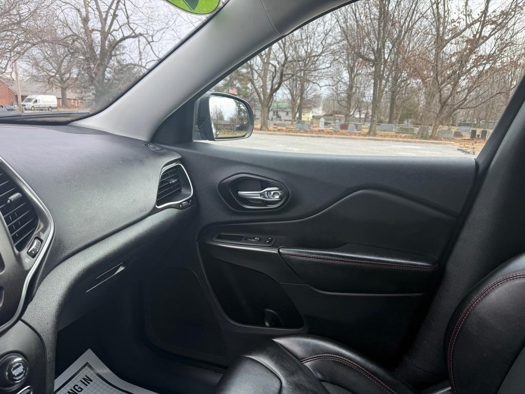 Jeep Cherokee Trailhawk 4WD 2020