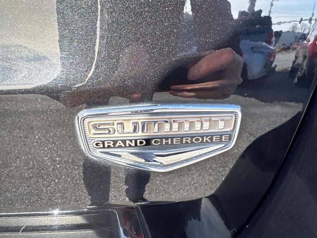 Jeep Grand Cherokee Summit 2WD 2014