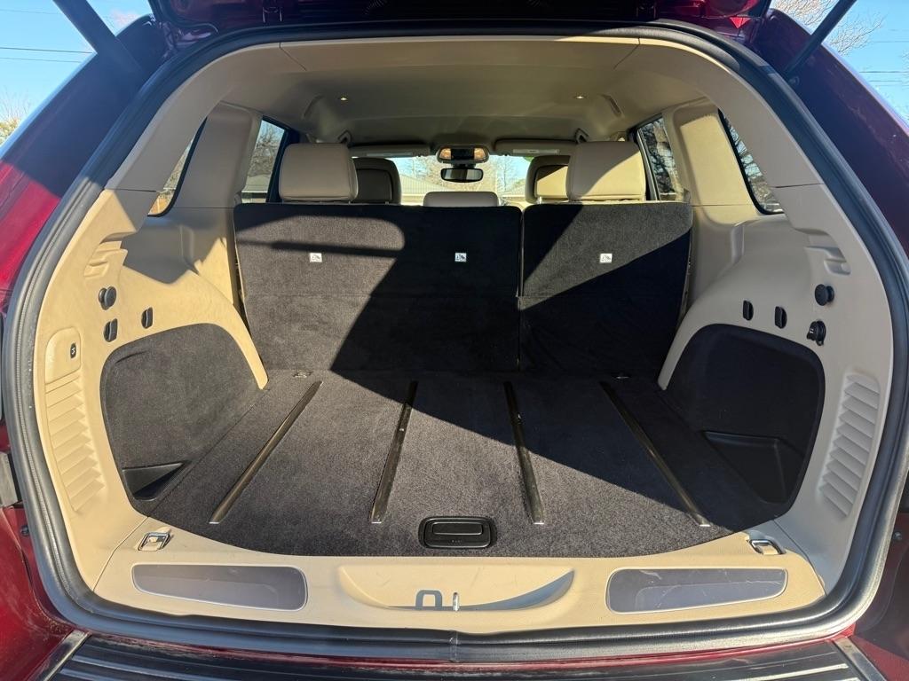 Jeep Grand Cherokee Limited 2WD 2017