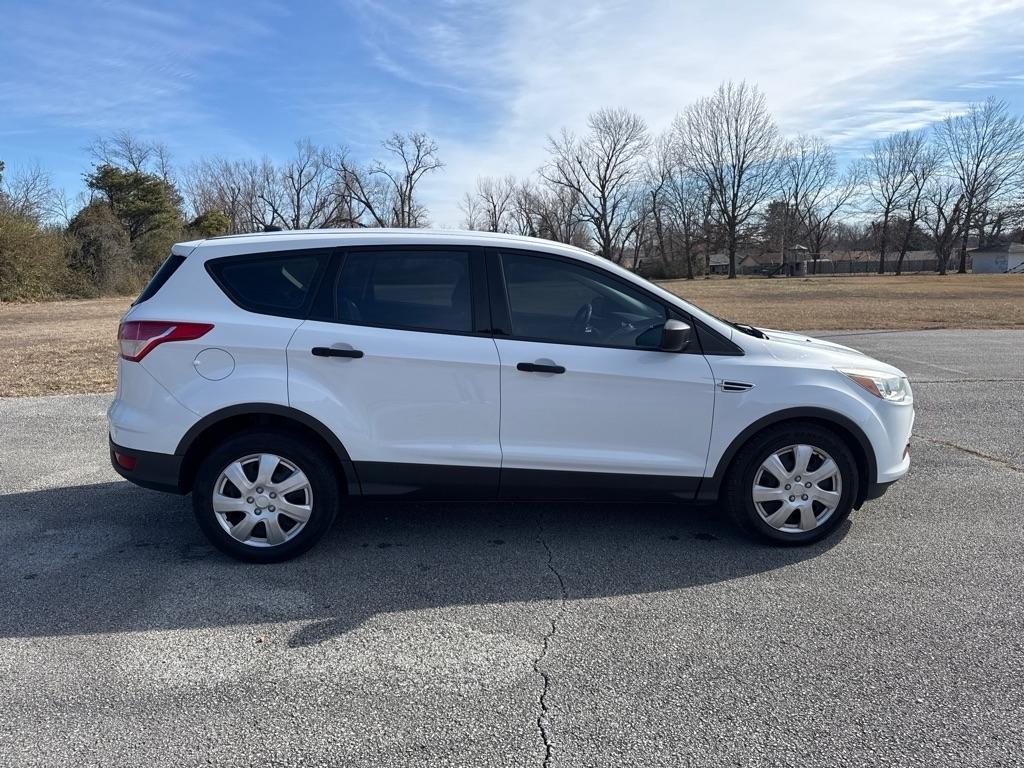 Ford Escape S FWD 2015