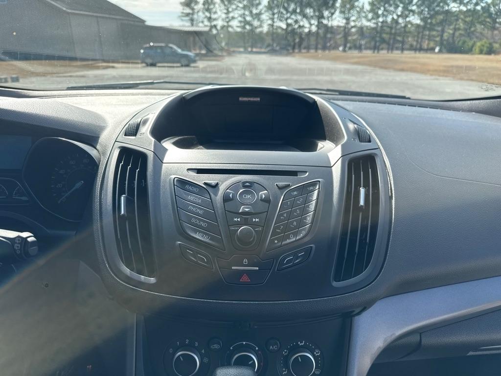 Ford Escape S FWD 2015