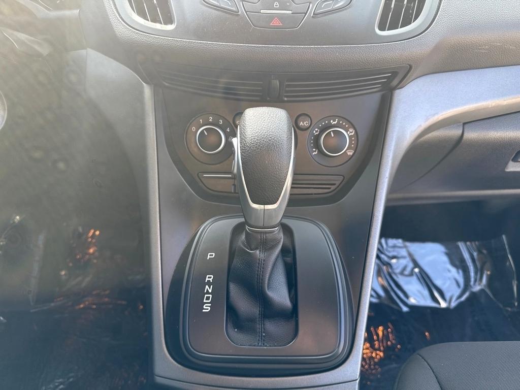 Ford Escape S FWD 2015