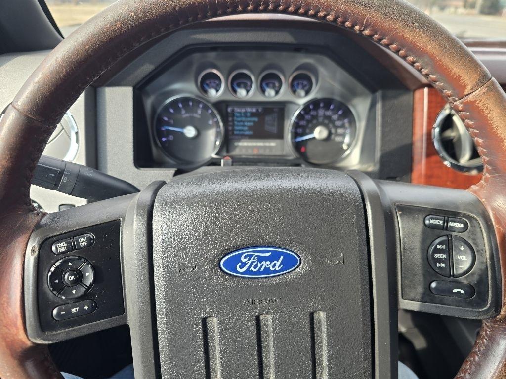 Ford F-350 SD XL Crew Cab 4WD 2012