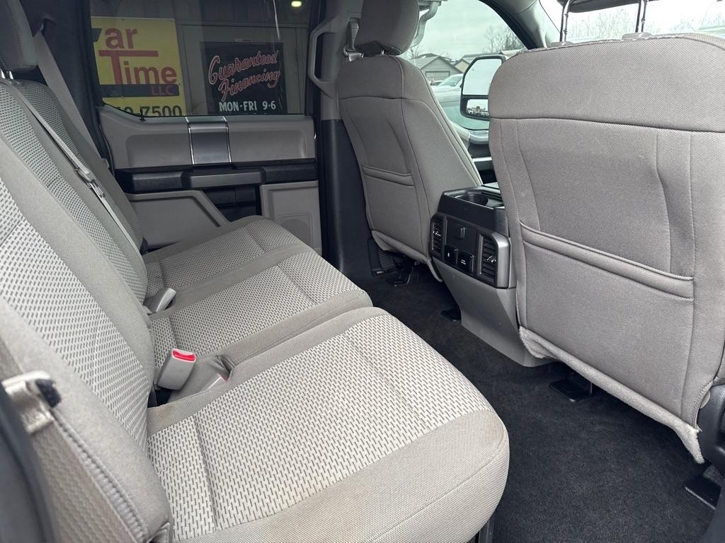 Ford Super Duty F-250 SRW Lariat Crew Cab 4WD 2017