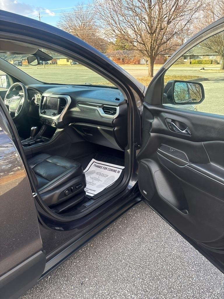 GMC Acadia SLT-1 FWD 2018