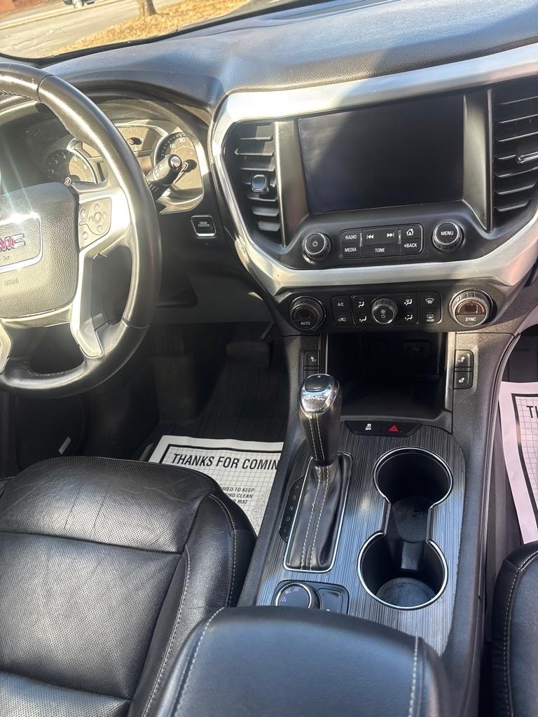 GMC Acadia SLT-1 FWD 2018