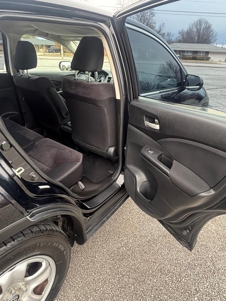 Honda CR-V LX 2WD 5-Speed AT 2012