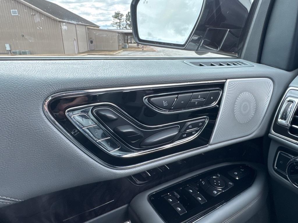 Lincoln Navigator L Reserve 4WD 2018
