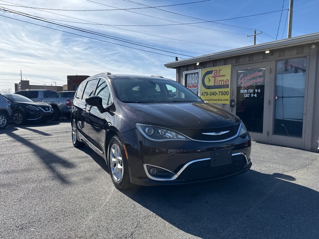 Chrysler Pacifica Touring-L 2017