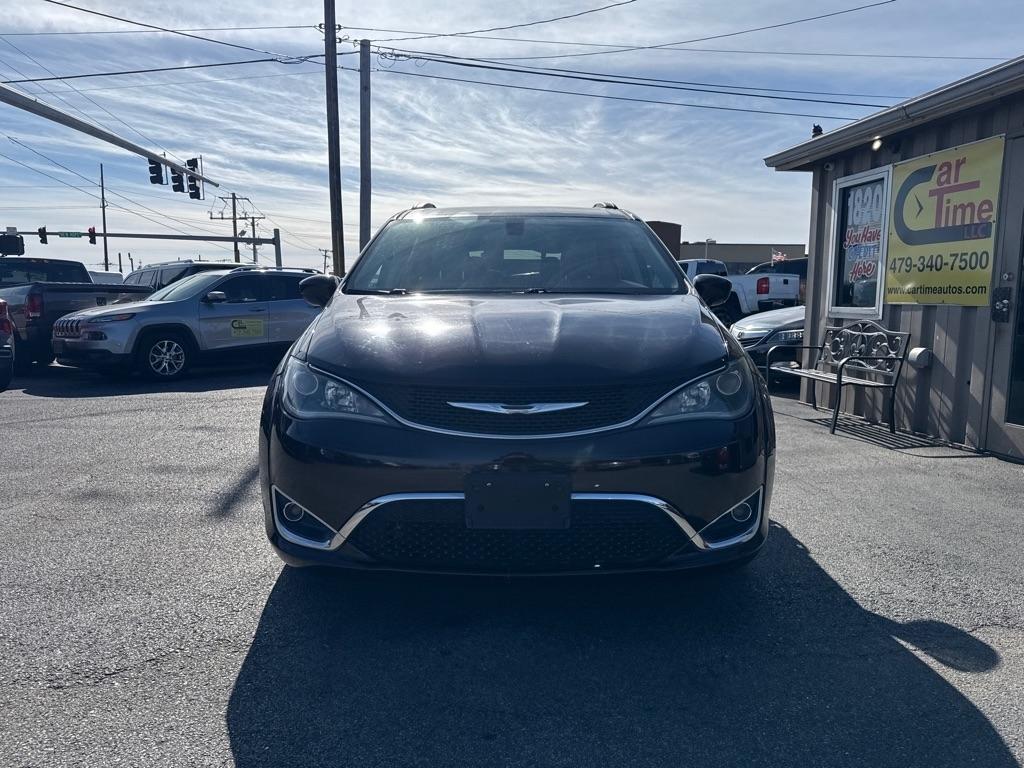 Chrysler Pacifica Touring-L 2017