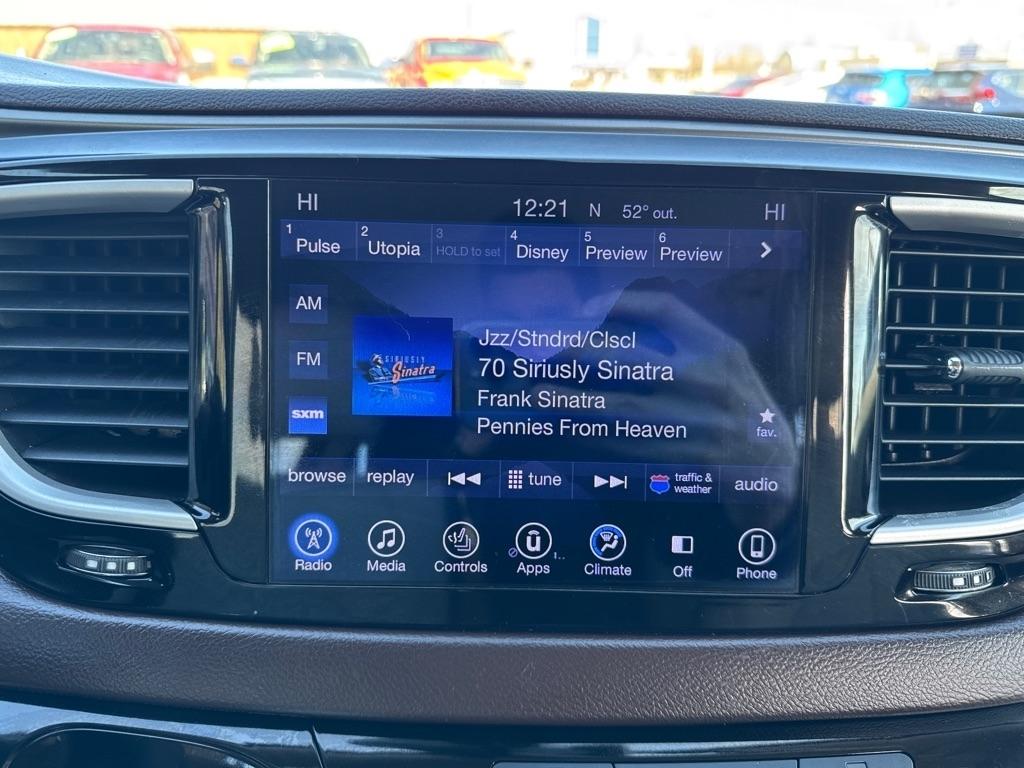 Chrysler Pacifica Touring-L 2017