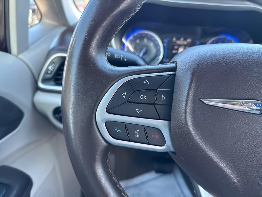 Chrysler Pacifica Touring-L 2017