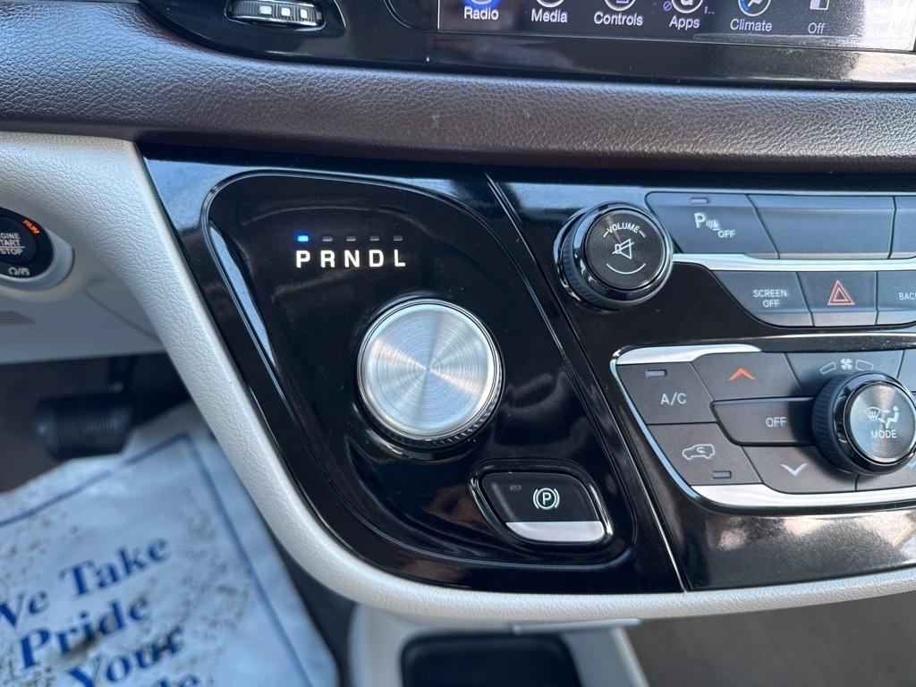 Chrysler Pacifica Touring-L 2017