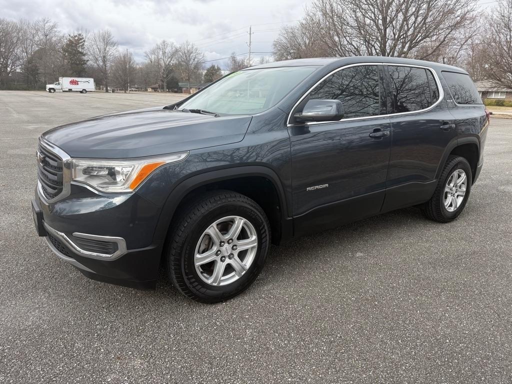 GMC Acadia SLE-1 FWD 2019
