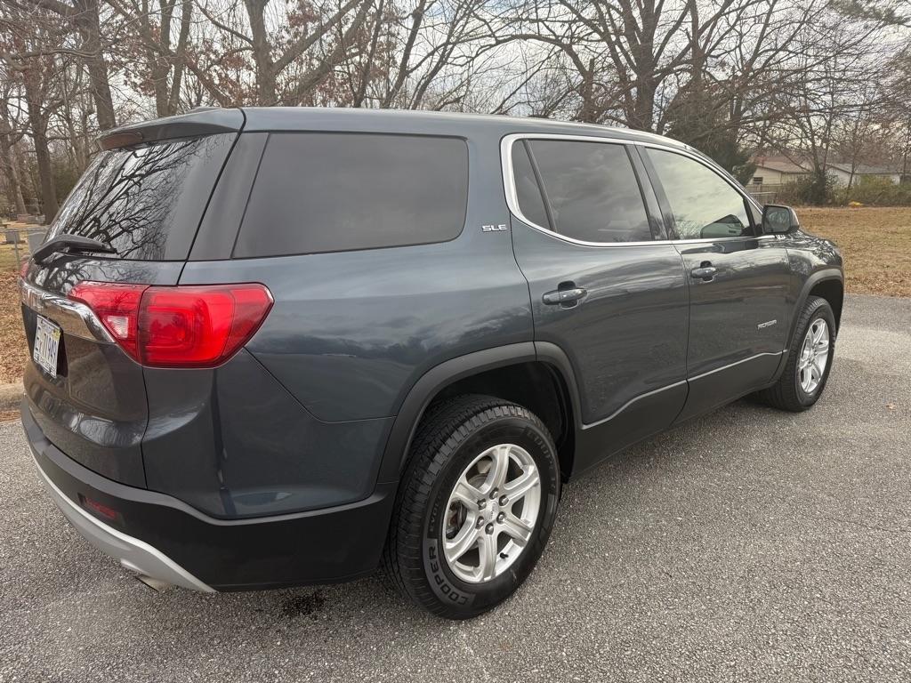 GMC Acadia SLE-1 FWD 2019